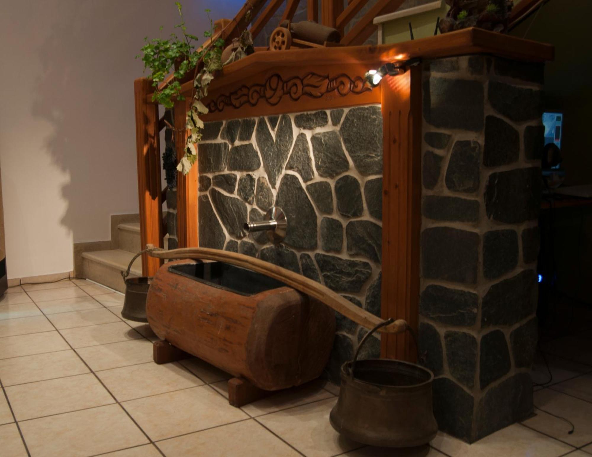 Family Hotel Ogi Asenovgrad Luaran gambar