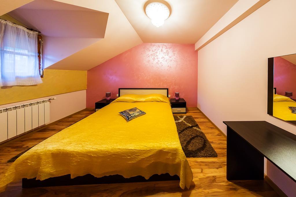 Family Hotel Ogi Asenovgrad Luaran gambar