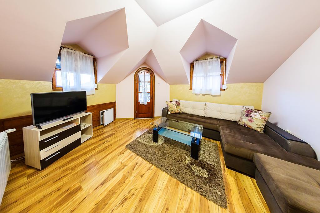 Family Hotel Ogi Asenovgrad Luaran gambar