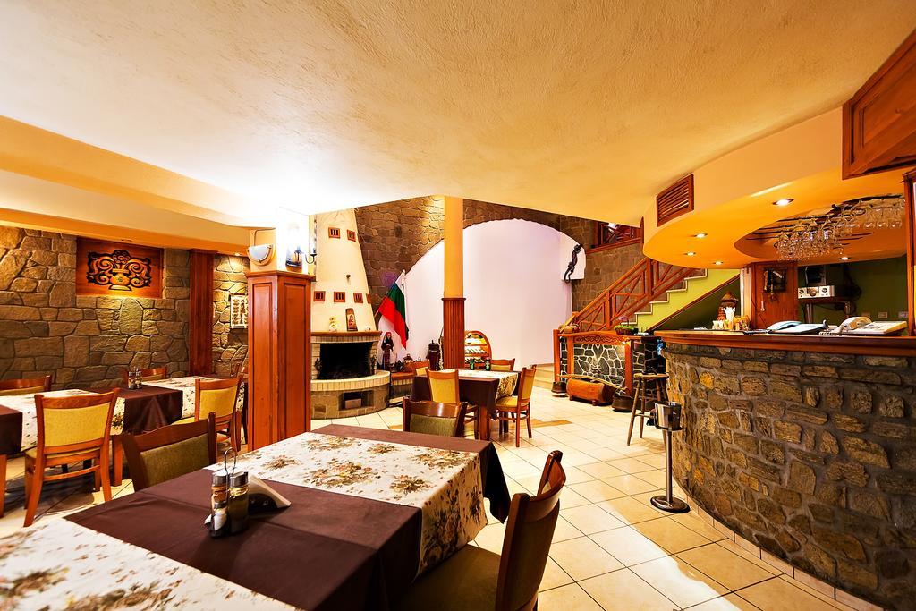 Family Hotel Ogi Asenovgrad Luaran gambar