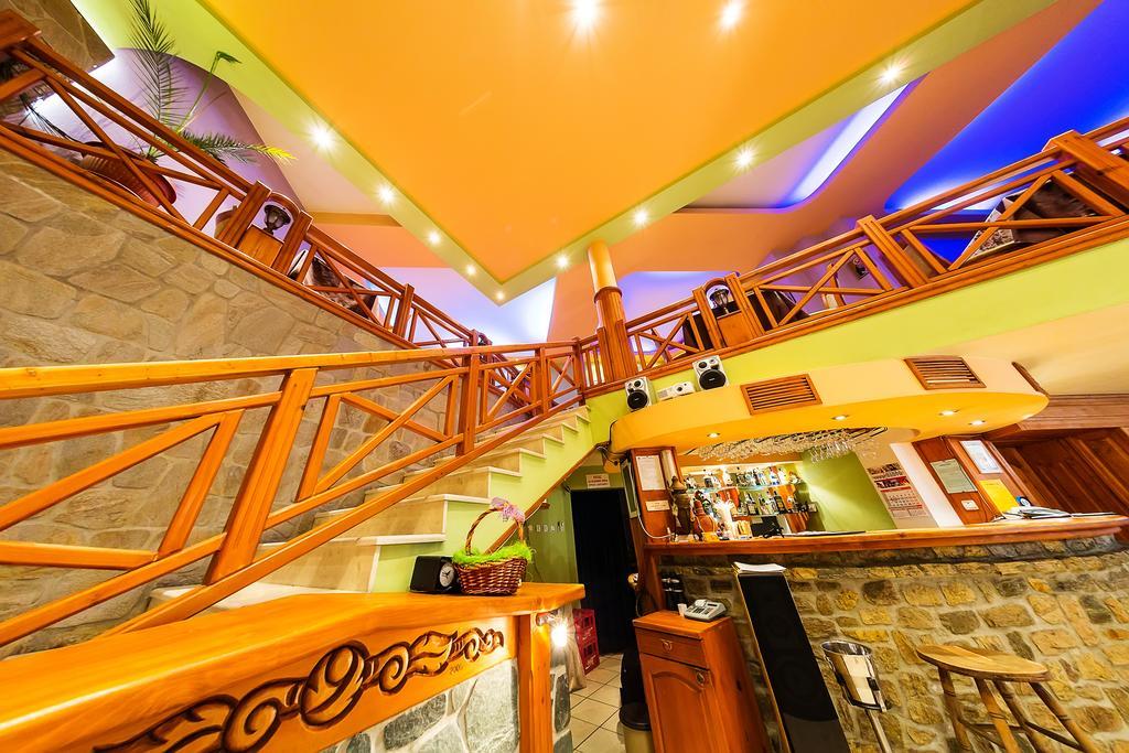 Family Hotel Ogi Asenovgrad Luaran gambar