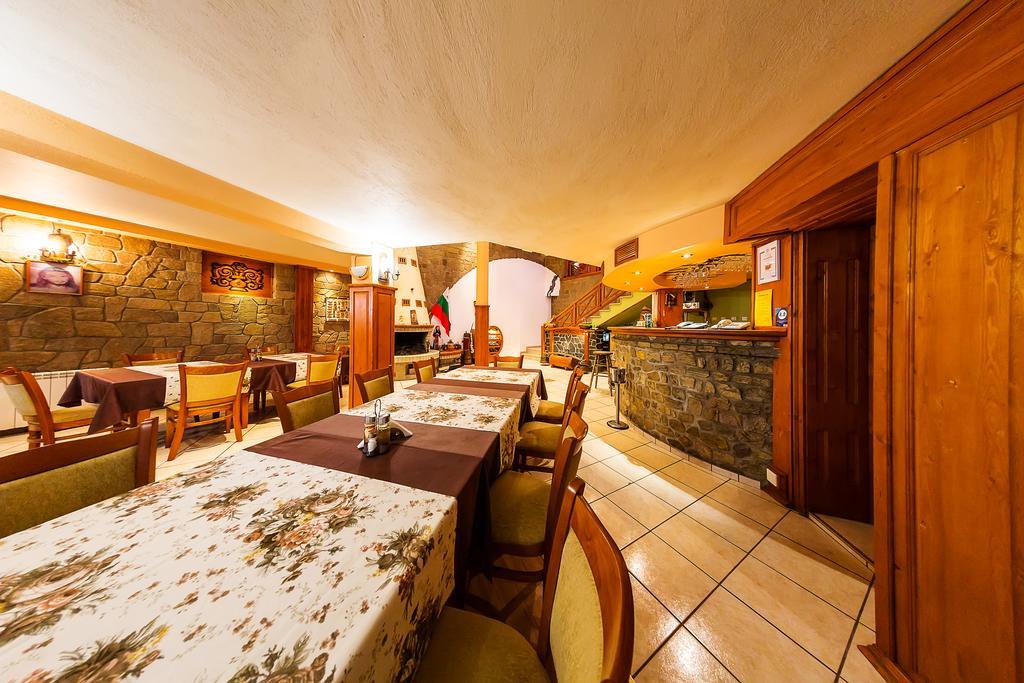 Family Hotel Ogi Asenovgrad Luaran gambar