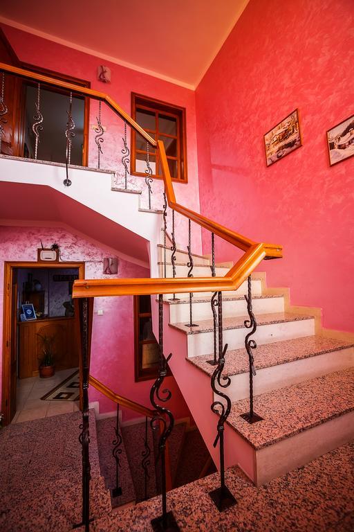 Family Hotel Ogi Asenovgrad Luaran gambar