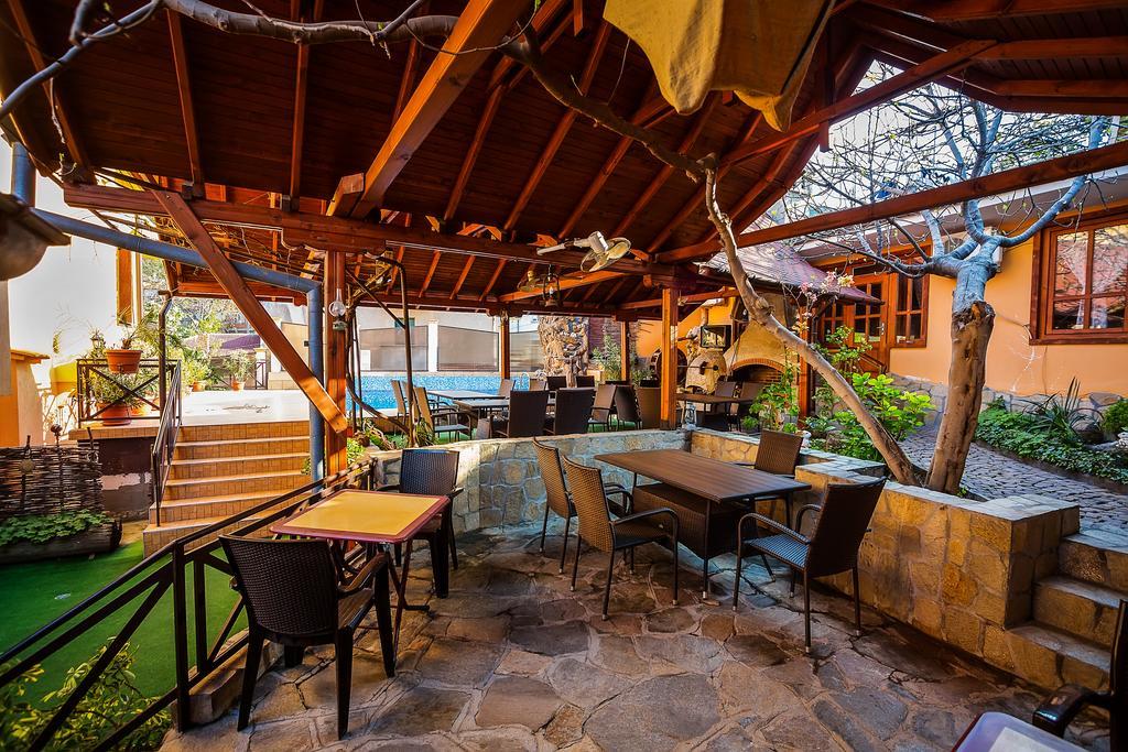 Family Hotel Ogi Asenovgrad Luaran gambar