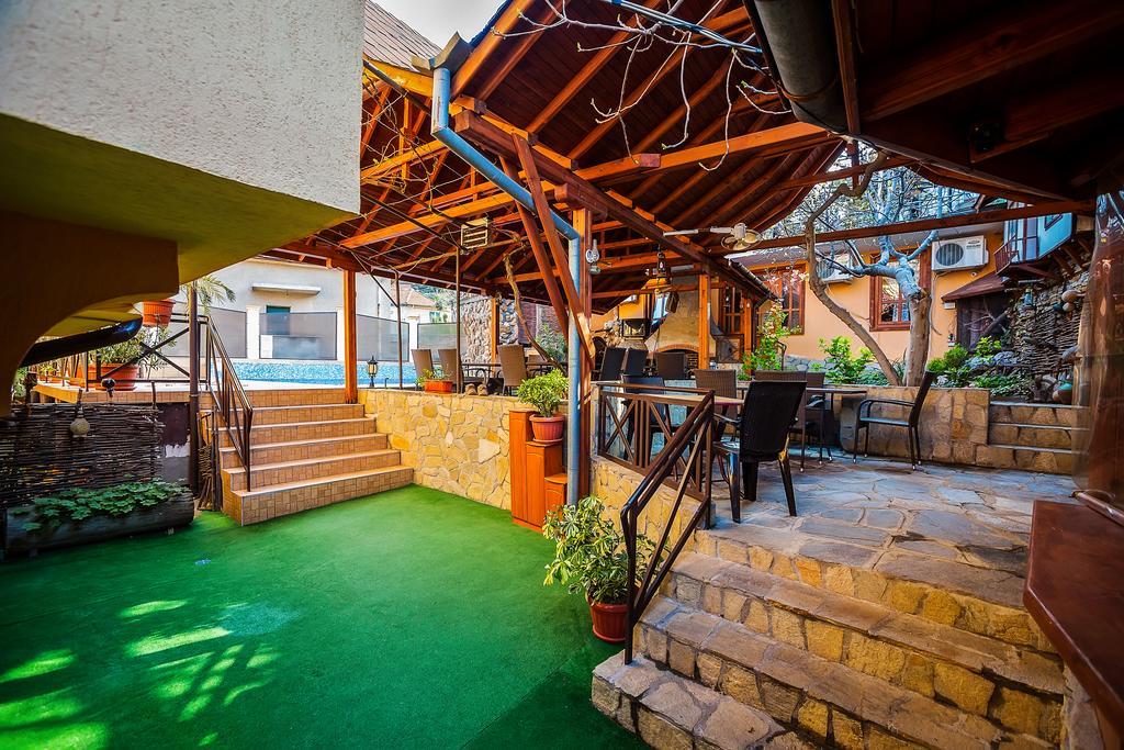 Family Hotel Ogi Asenovgrad Luaran gambar
